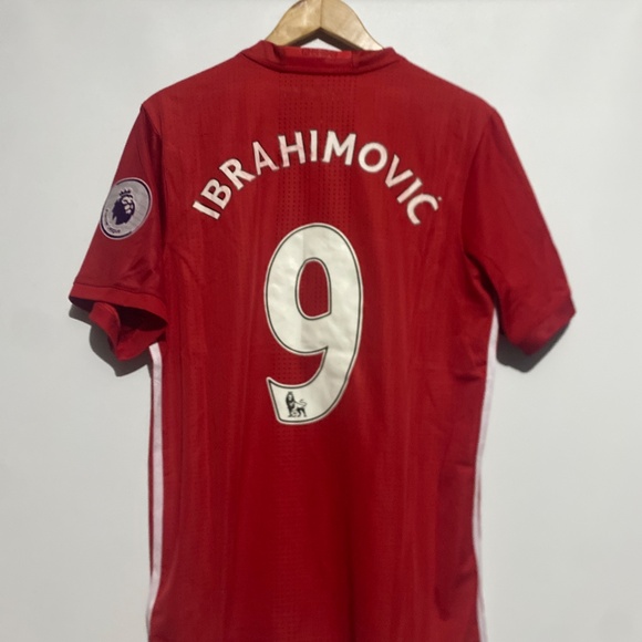 Adidas L Manchester United 2016-17 Ibrahimovic 9 Jersey As Is - Picture 4 of 12